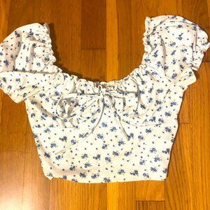 Floral Cropped blouse